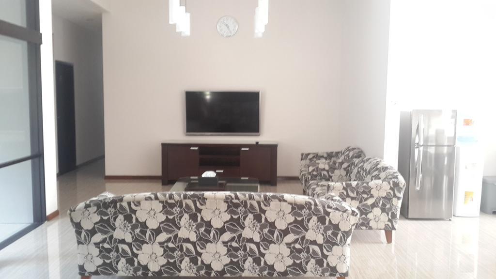 Hotel Dago Teuku Angkasa 14 Bandung Zewnętrze zdjęcie